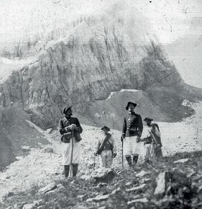 Chasseurs alpins en haute-montagne, fin XIXe siècle - Image en taille réelle, .JPG 1,27Mo (fenêtre modale)